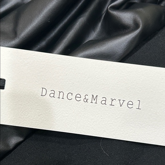 🌷 One Shoulder Bodysuit - Picture 6 of 8